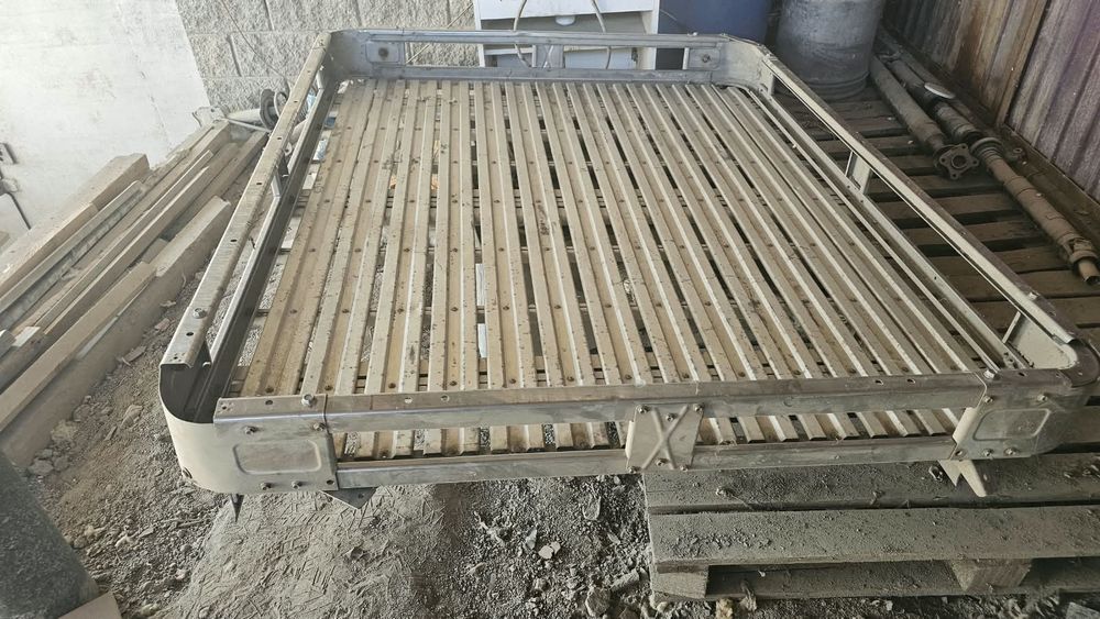 Митсубиси Делика высокая крыша.