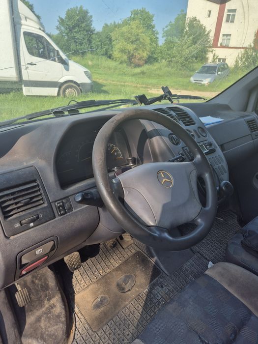 Mercedes Vito frigorific 2.2 disel an 2000