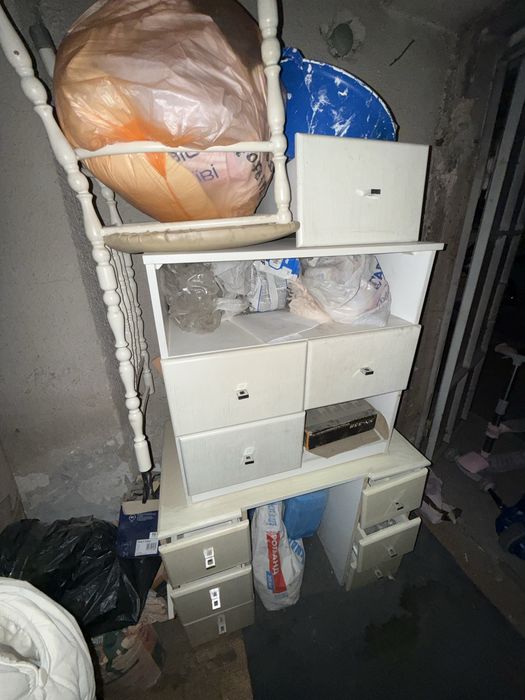 Шкафчик. Бежевый белый.