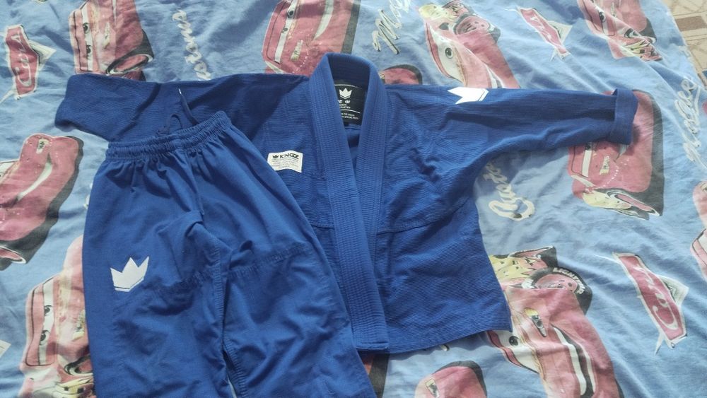 Продам кимано. Джиу джитсу