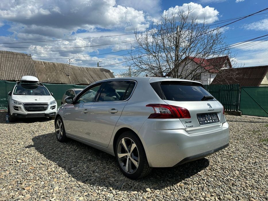 PEUGEOT 308 STYLE an 2015/ 1.2 benzină-131cp/EURO 6/ FULL/Navi/Climă/Panoramic!