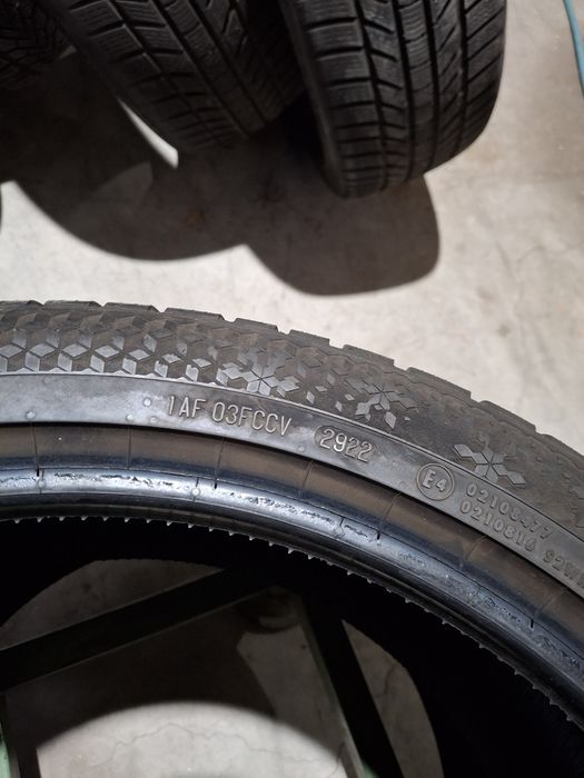 2 Anvelopele de iarnă 255 40 r21 Continental