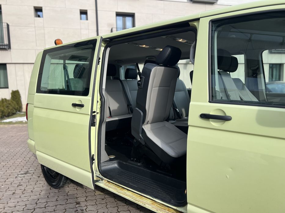 Vw Caravelle T5 2013 - 2.0 Tdi / 8+1 - Recent adus