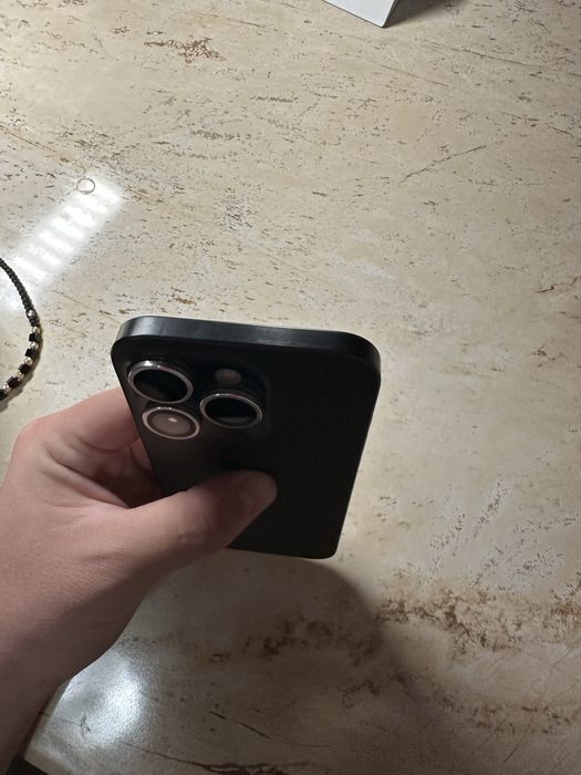 İphone 15 pro black 128gb