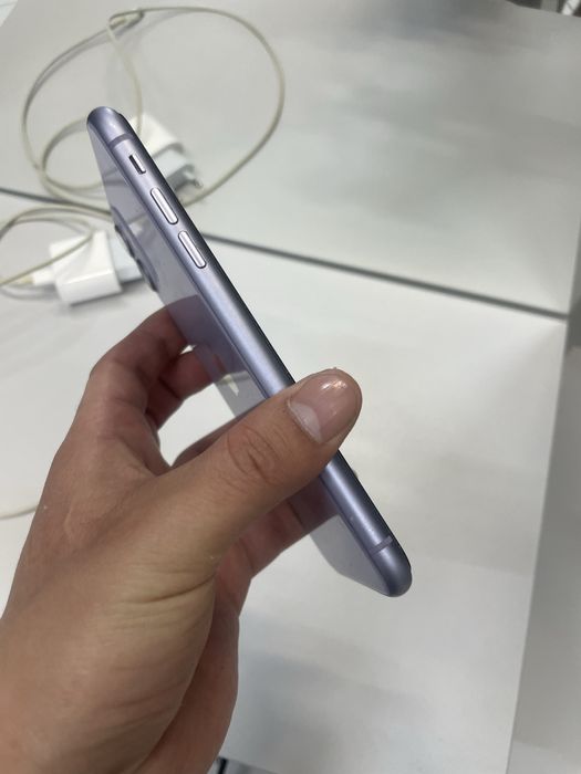 iphone 11 продам