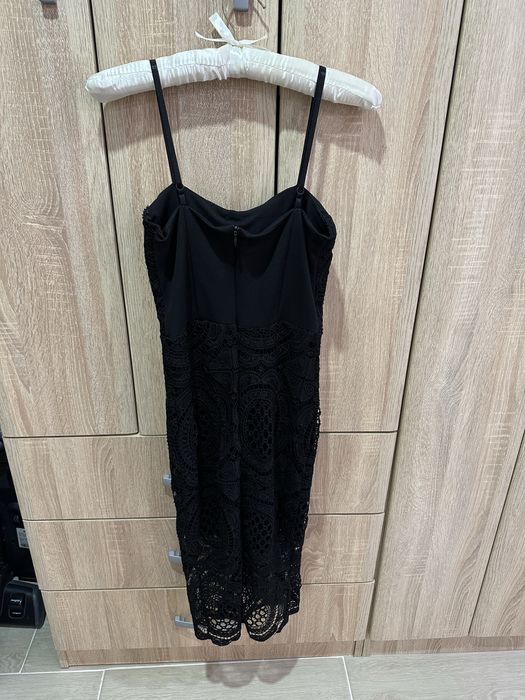 Черна дантелена рокля , размер S