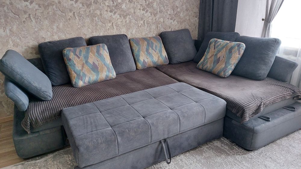 Продам угловой диван