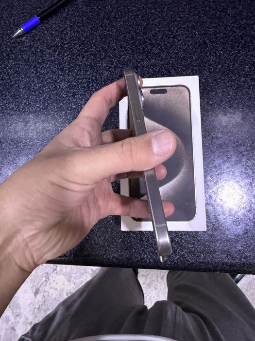 iphone 15 pro max pamit 256 g holati ideal karopka dak bor 85%