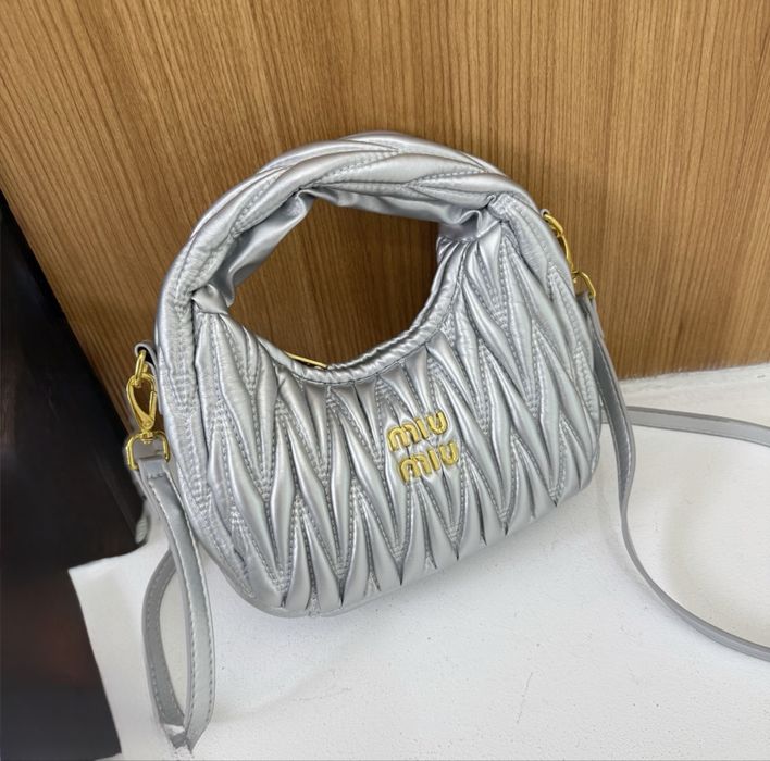 Дамска чанта Miu Miu