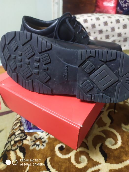 Продам мужские туфли