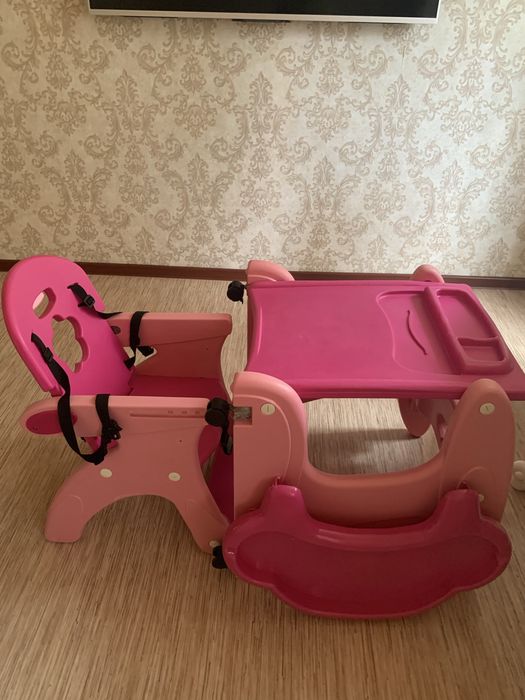 Детский стульчик фирма Chico два в одном.