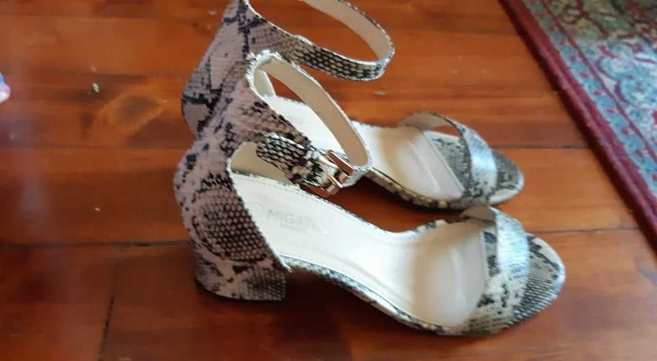 Дамски сандали Migato