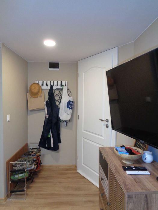 Дава се под наем Едностаен апартамент в София, Яворов - 35 кв.м за 408 € - Снимка #8