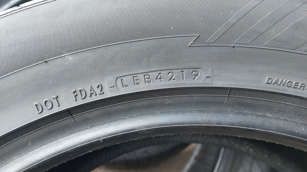 Гуми 275/50/20 Yokohama Advan Sport 4 броя