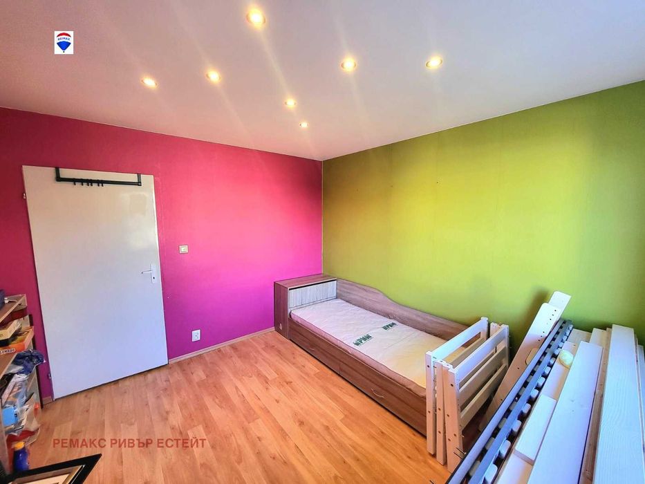 Дава се под наем Тристаен апартамент в Русе, Дружба 3 - 76 кв.м за 484.5 € - Снимка #7