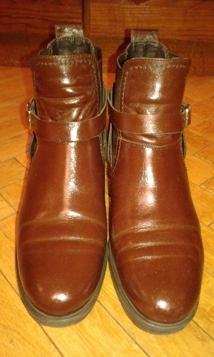 Ghete piele, marimea 39