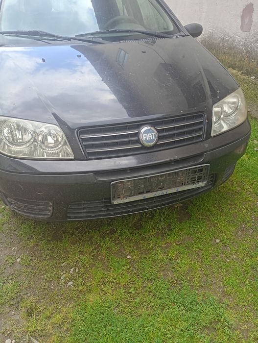 Fiat punto pentru piese