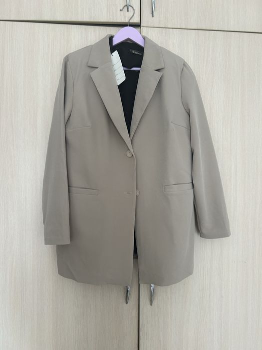 Костюмы новый жаңа 52-54р