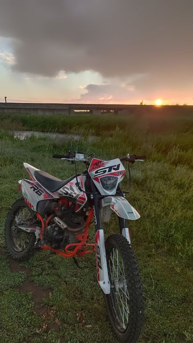 Продам эндуро 250