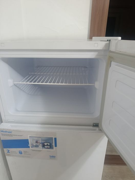 Холодильник beko