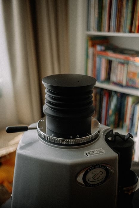 Продавам single dosing кафемелачка Mazzer Super Jolly