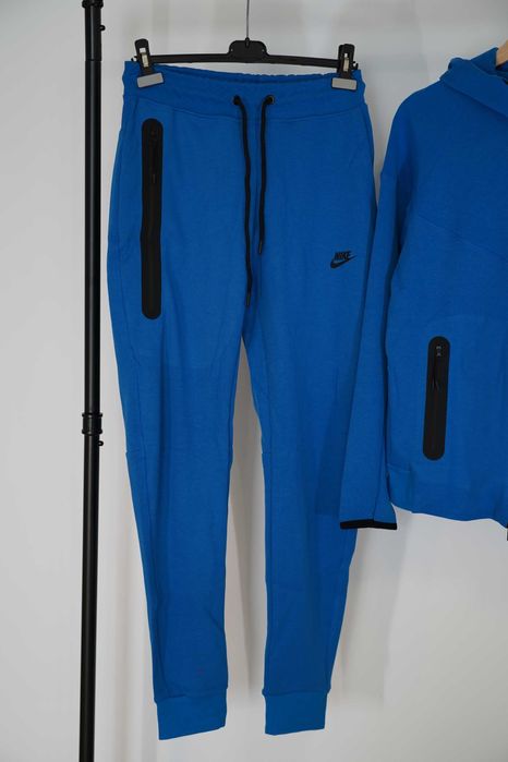 Trening Nike Tech Fleece, Model NOU 2025 -Calitate Premium baieti fete