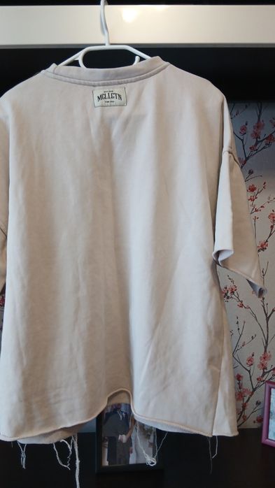 Tricou fete model deosebit