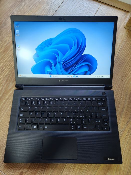 Laptop Dynabook Tecra i3-10110U/8gb RAM/ ssd 128 gb