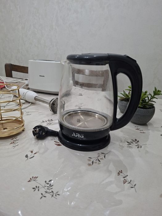 Разная кухонная утварь