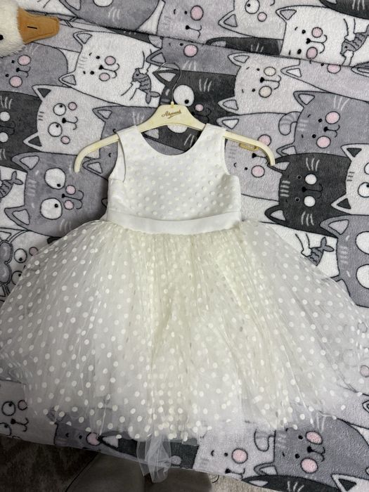 Продам платье снежинки