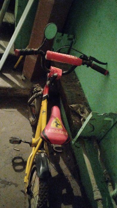 Продам детский велик 12тыс