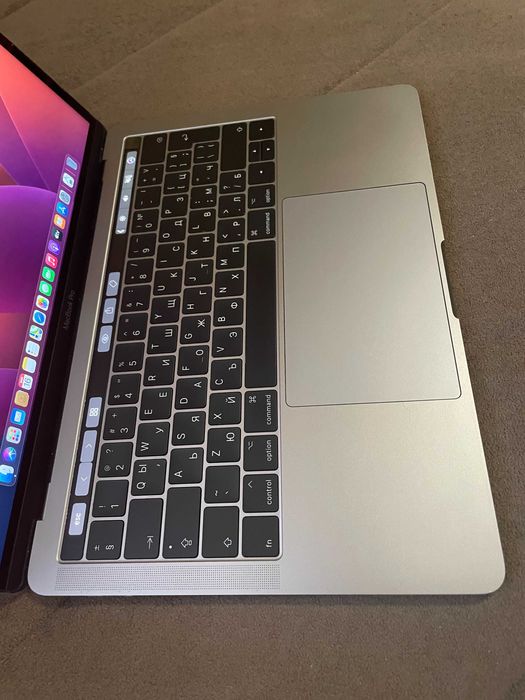 13" MacBook Pro A1706 Touch(Mid-2016)-8GB/256GB