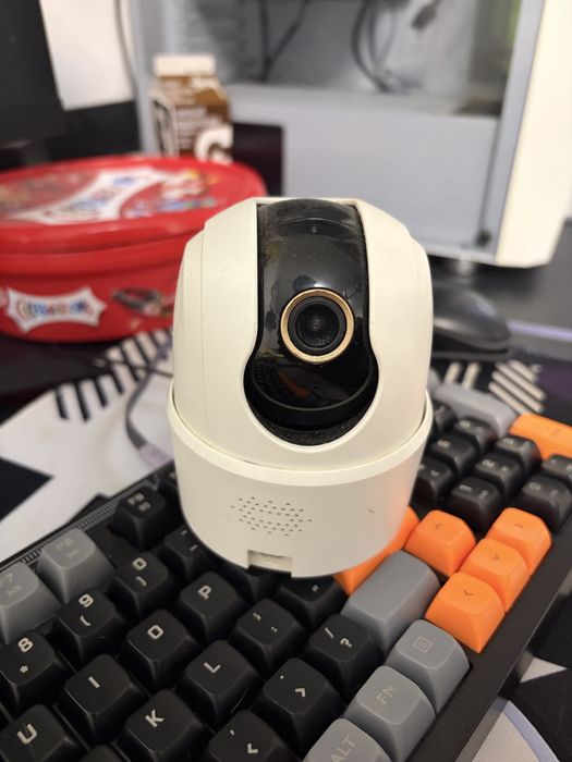 Camera imou controlata din telefon