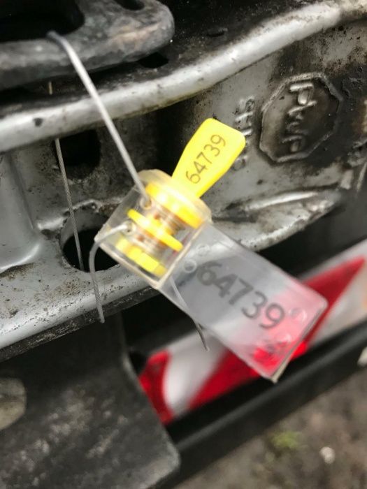 Олово чисто за леене на куршум,Оловни пръти, меко олово на пръчки.