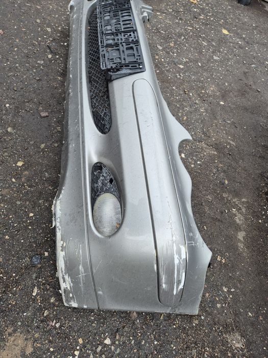 Бампер передний Мерседес 203