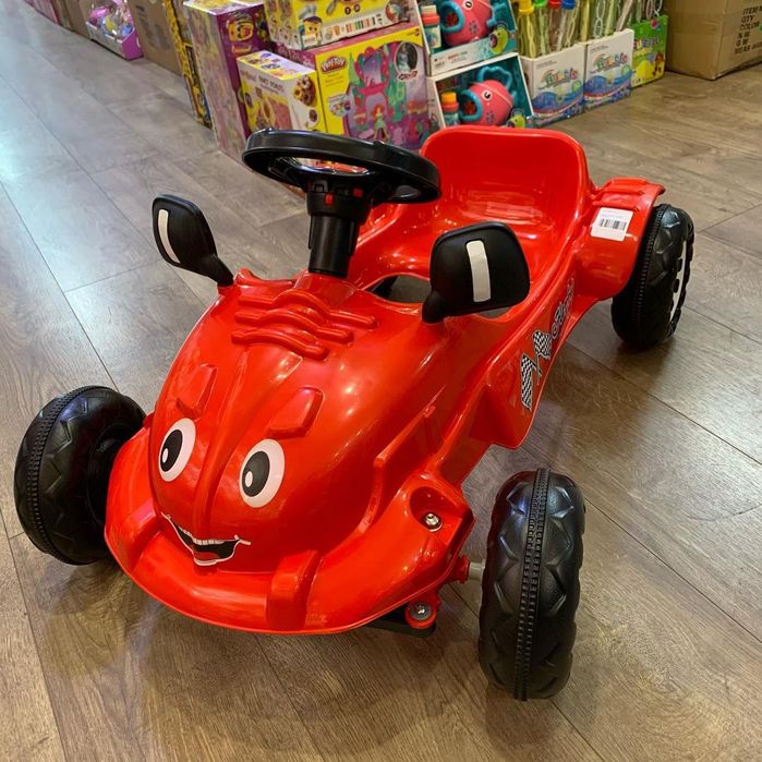 Педальная машина Herby Car