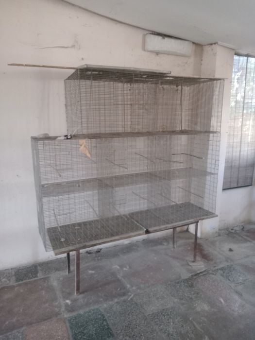 Продам клетки вальеры для попугаев