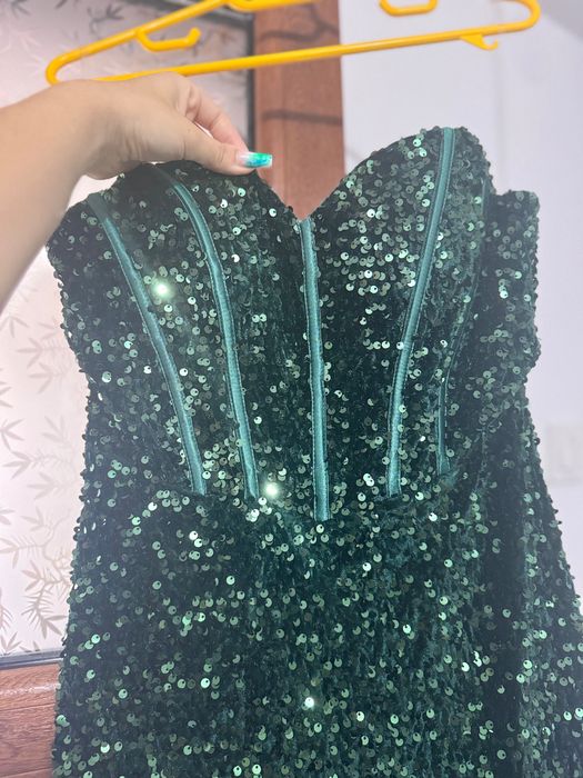 Rochie de ocazie, verde cu paiete
