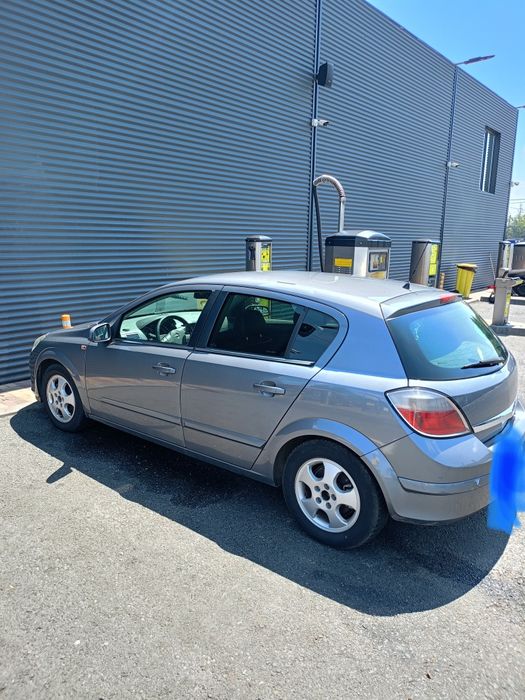 Opel Astra H 1.7 CDTI 100 CP | Euro 4 | AC | Pilot Automat | ITP + RCA | Folosită zilnic