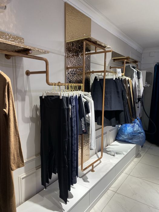 Мебель, витрины, рейлы для одежды