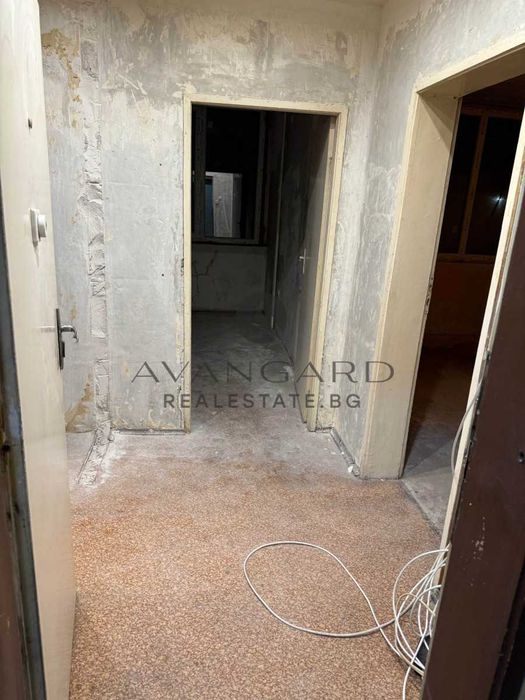 Продава се Двустаен апартамент в Пловдив, Център - 55 кв.м за 2319 €/кв.м - Снимка #5