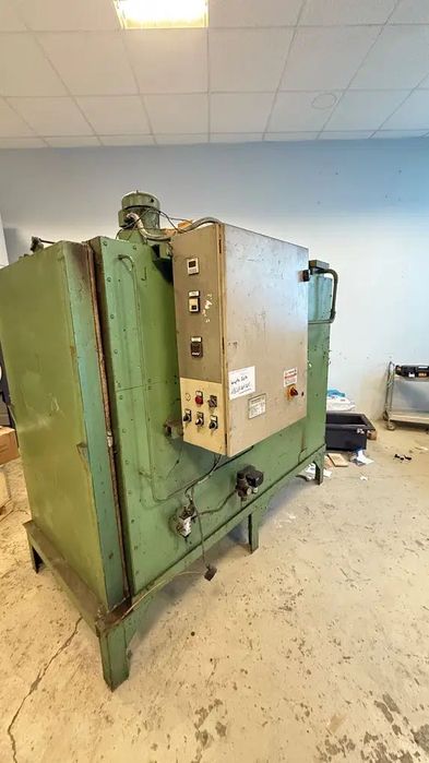 Cuptor industrial 250C (vopsire electrostatica, uscare etc)