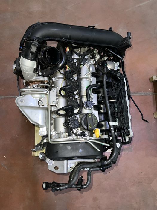 Двигатель на Skoda superb Octavia polo Passat cc