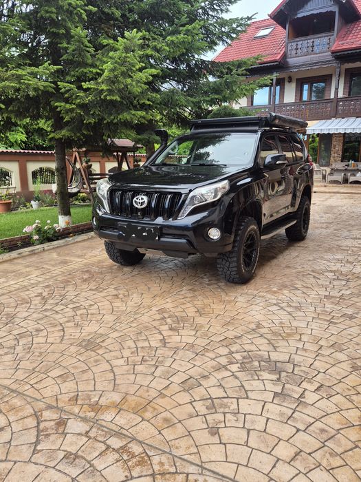 Toyota Land Cruiser 150