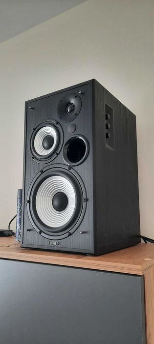 Edifier R2750DB компютърни тонколони