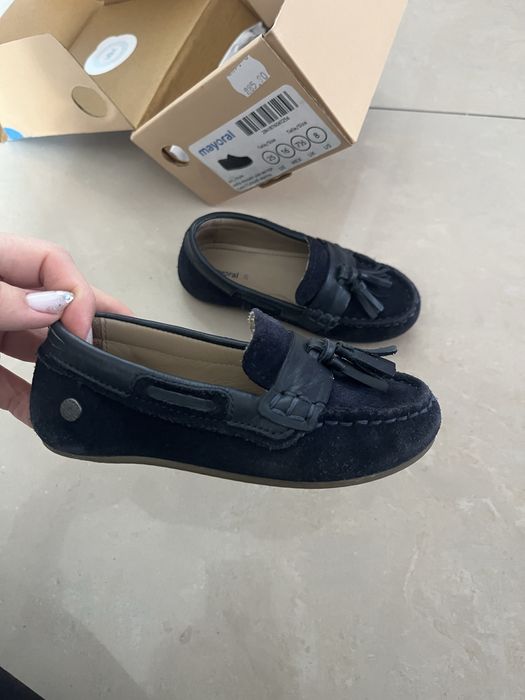 Детски велурени мокасини Mayoral