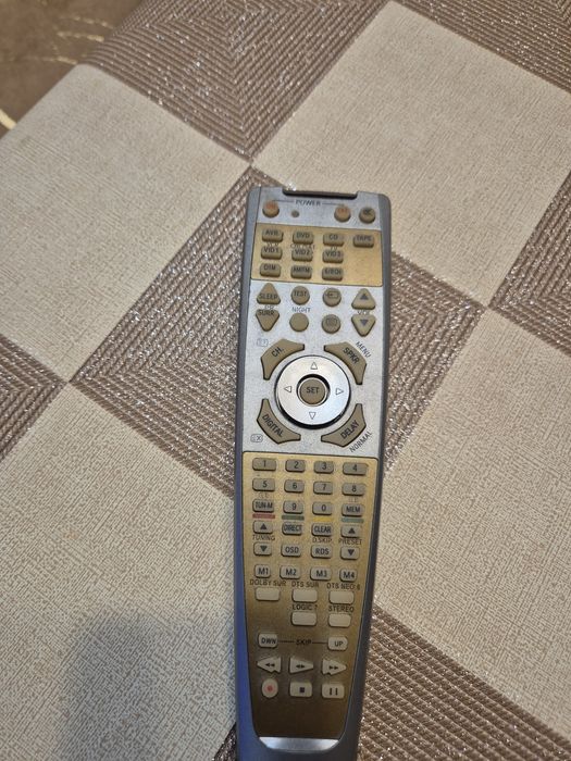 harman kardon  avr 130