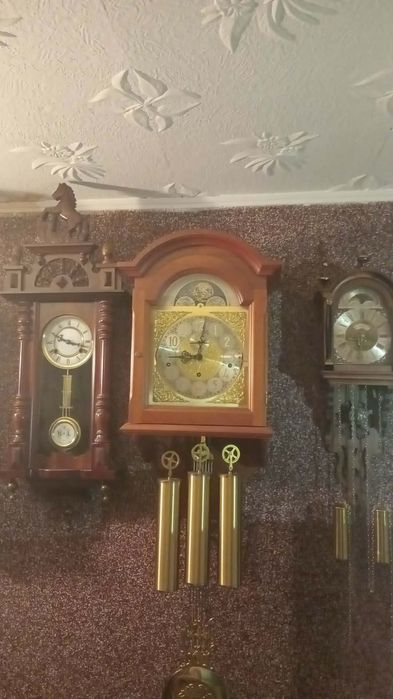 Vand aceste ceasuri pendule perete vechii