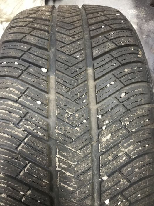 Продам резину , б/у в отл, состоянии R 20