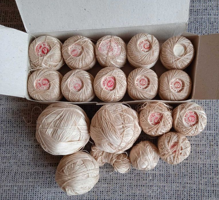 450 гр. прежда за плетиво на една кука цвят екрю